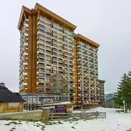 Au Pied Des Pistes